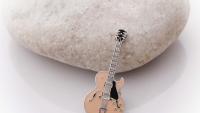 Gibson ES- 175 Style Guitar Pin Brooch