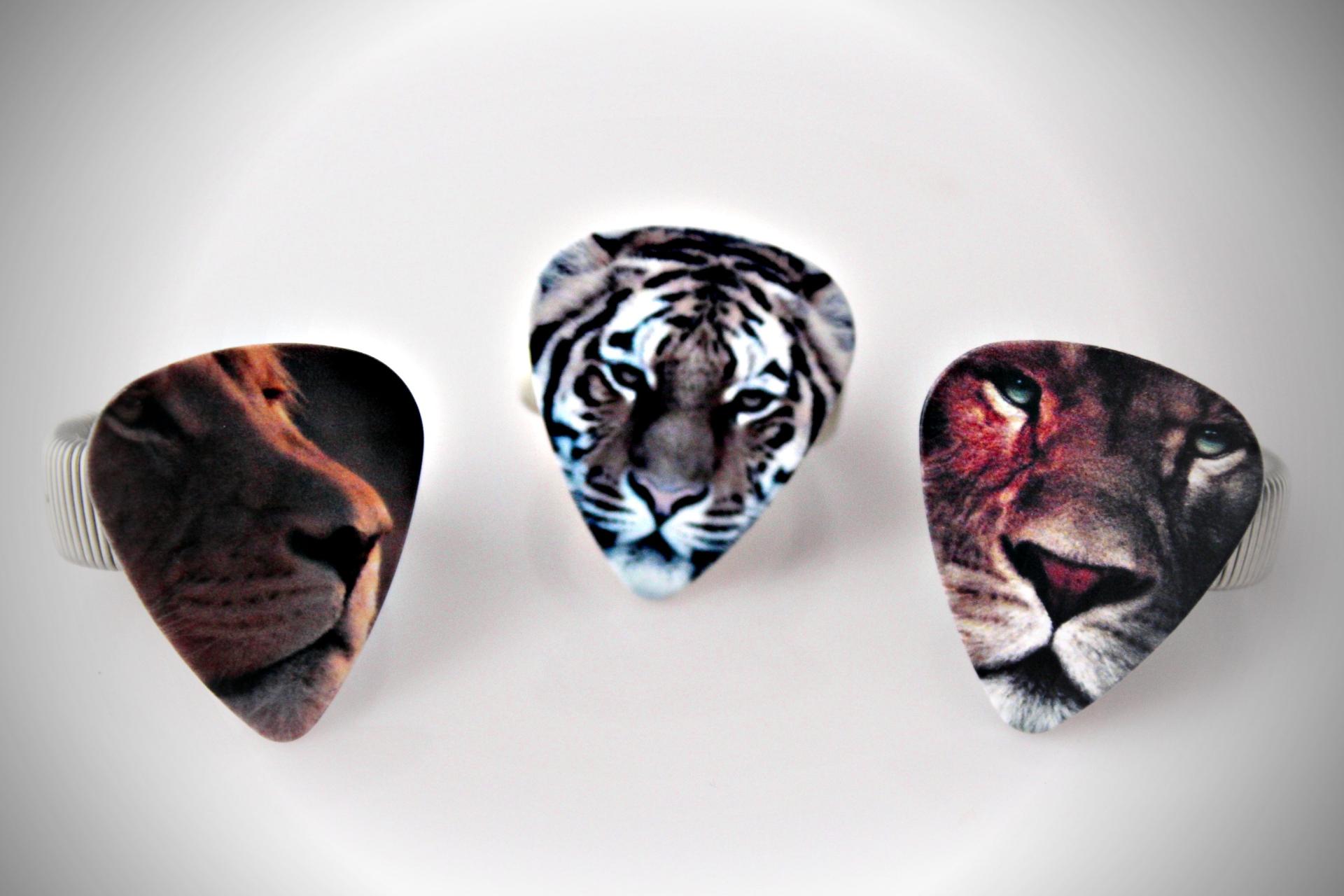 Guitar Pick Adjustable Ring - Lion or Tiger Design!