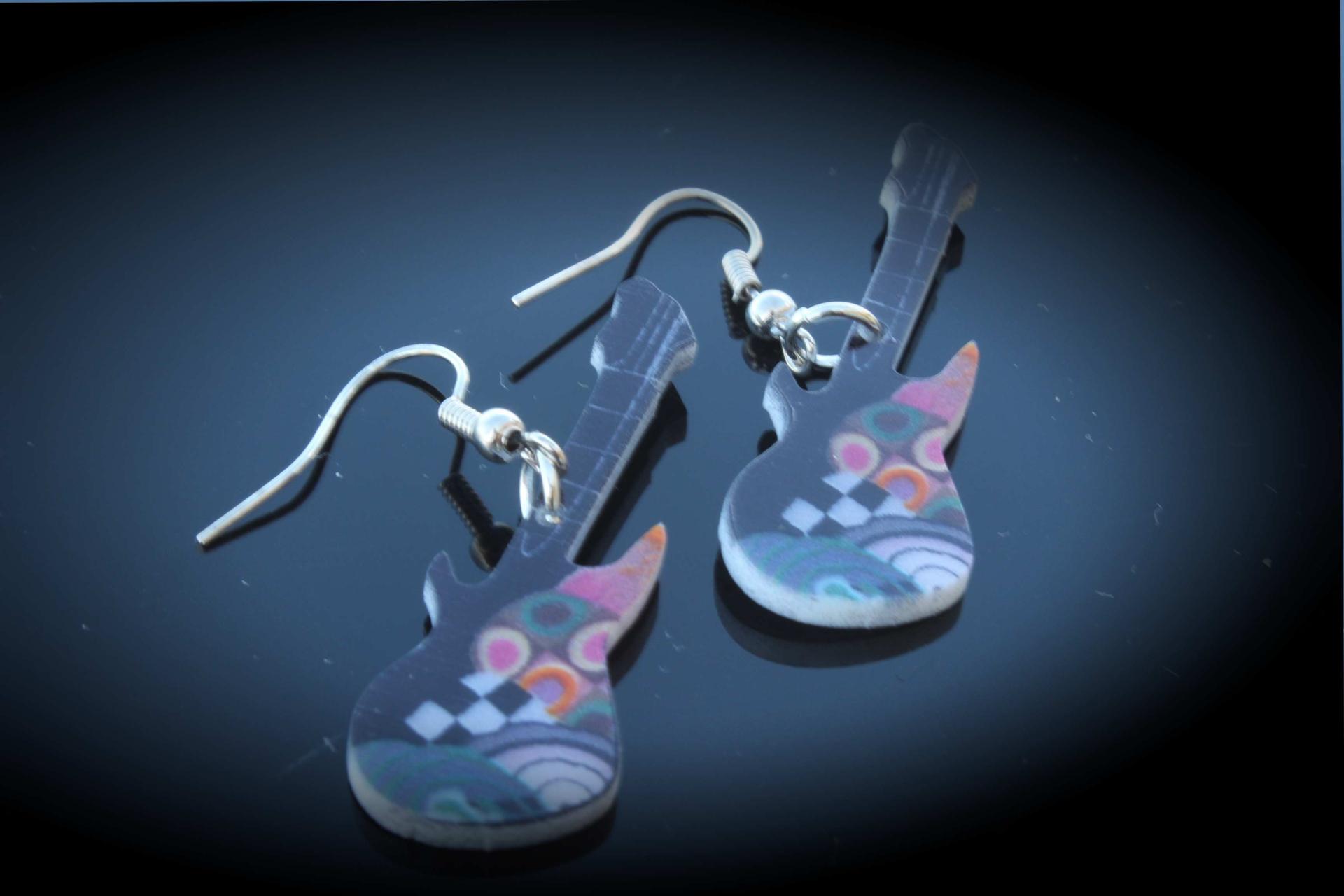 Guitar Earrings - Retro Style