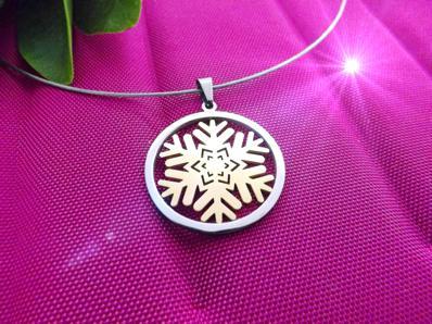 Snowflake Flower Circle Pendant - Choose Your Style!